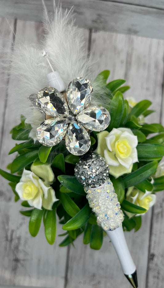 Handcrafted white rhinestone flower Pen.